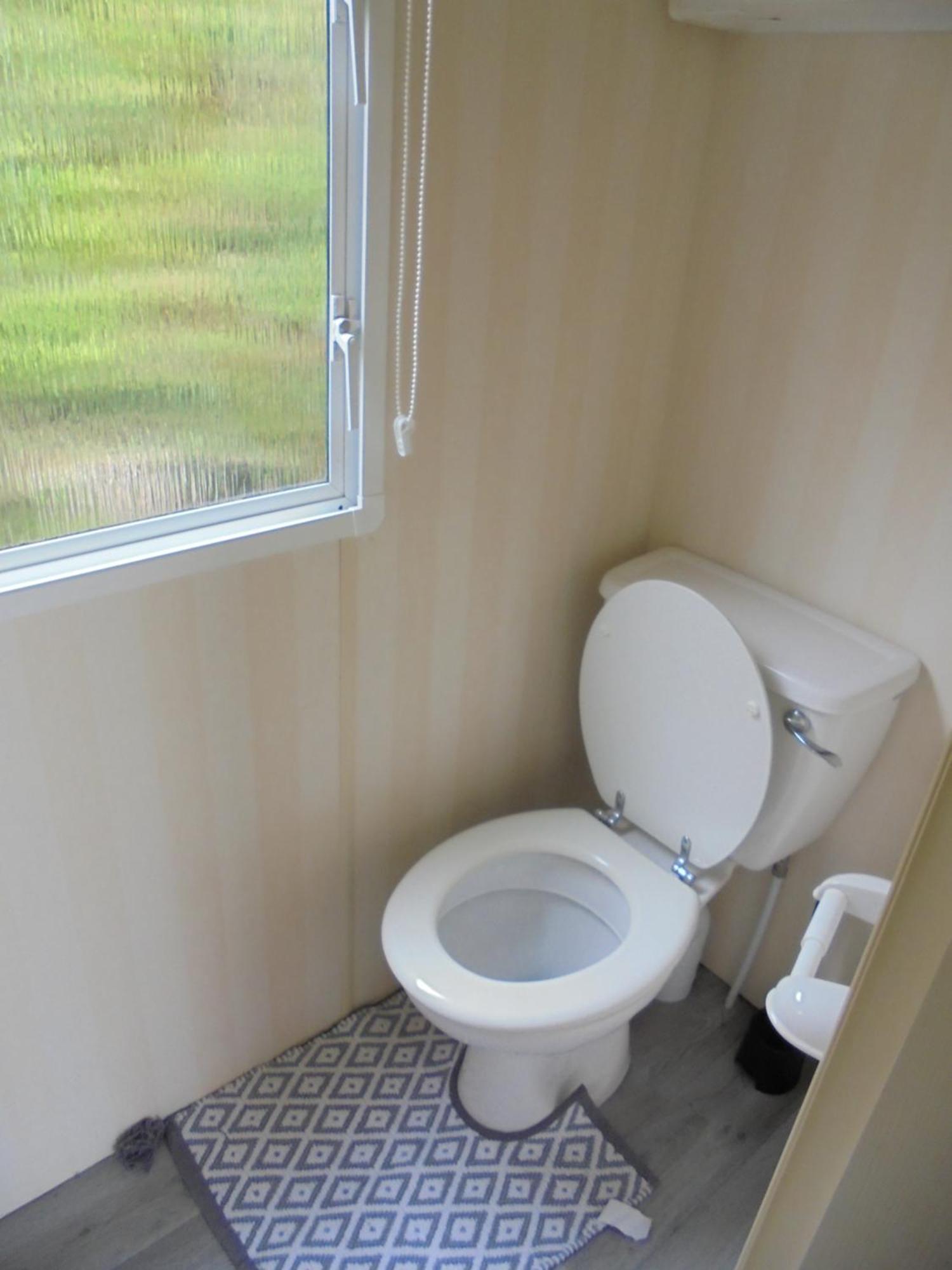 Sealands Amethyst 6 Berth Free Wifi Access To The *